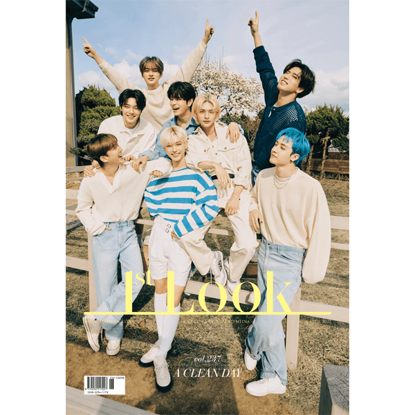1st LOOK 237 2022 MAGAZINE - STRAY KIDS SPECIAL - J-Store Online