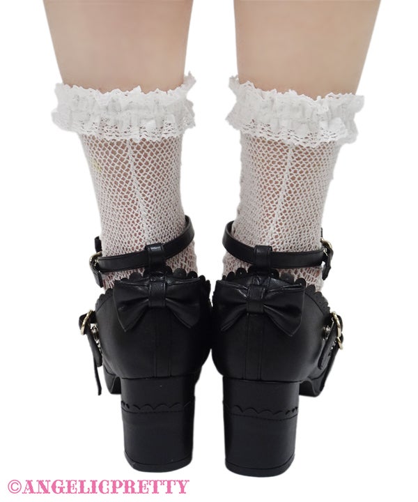    j-store-online_Lace-up-Ribbon_Crew_Length_Socks_Style_2